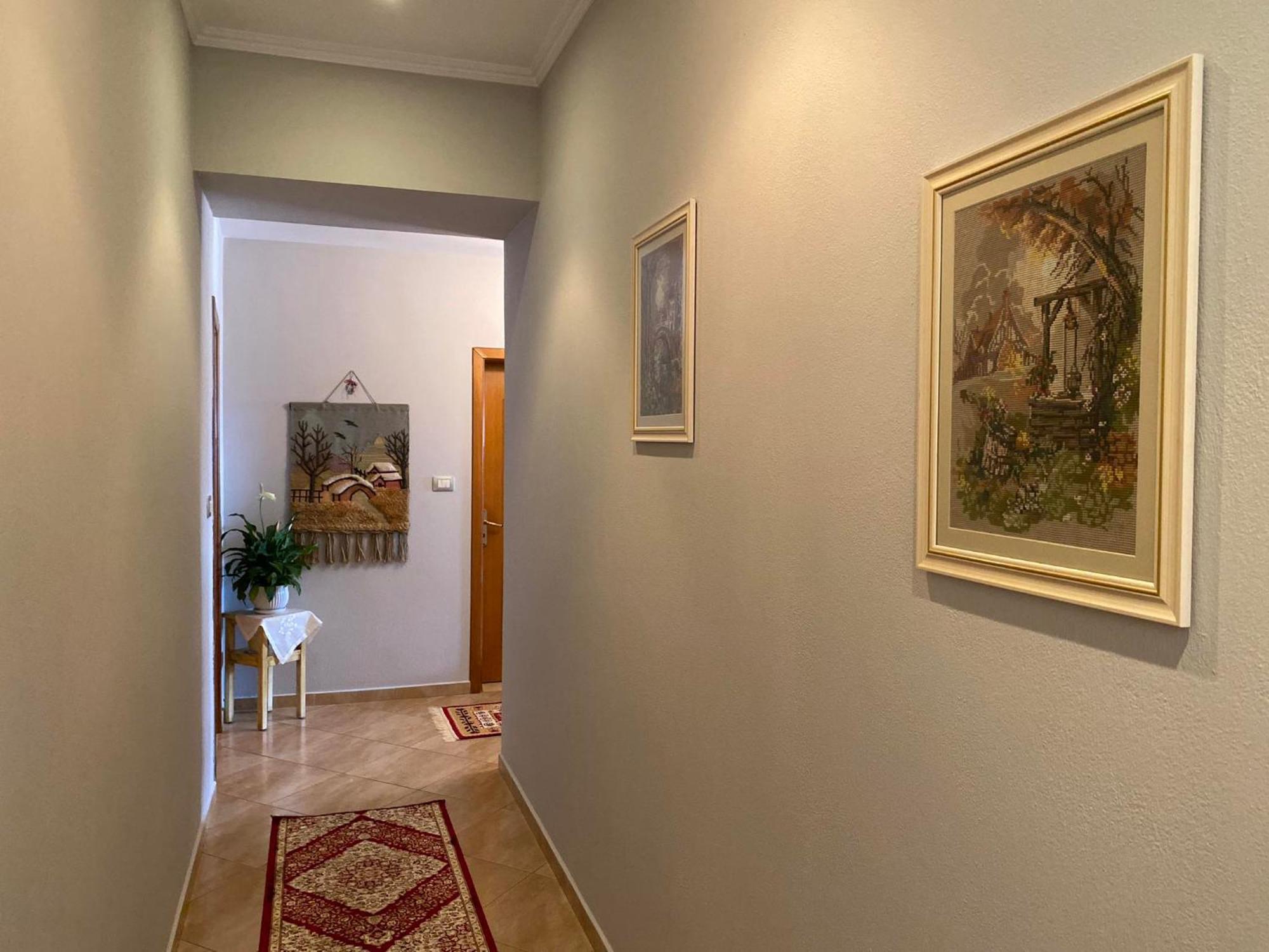 Guest House Persa Gjirokastër 外观 照片