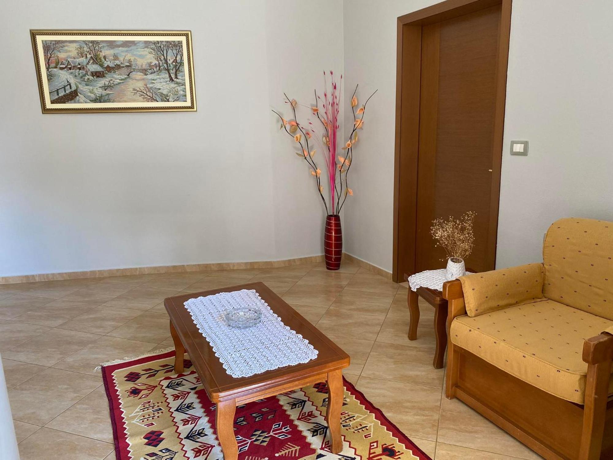 Guest House Persa Gjirokastër 外观 照片